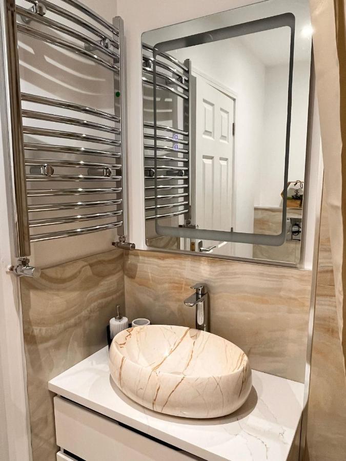 Luxurious Double Bedroom, Ensuite With Free Wifi. Oxford Exterior photo